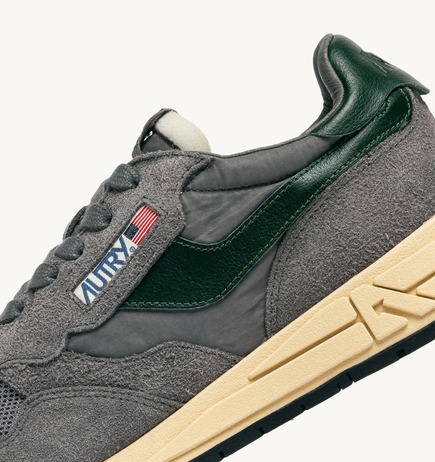 BASKETS REELWIND LOW EN NYLON DAIM ET CUIR MOUNTAIN ET NIGHT OWL AUTRY – Image 7